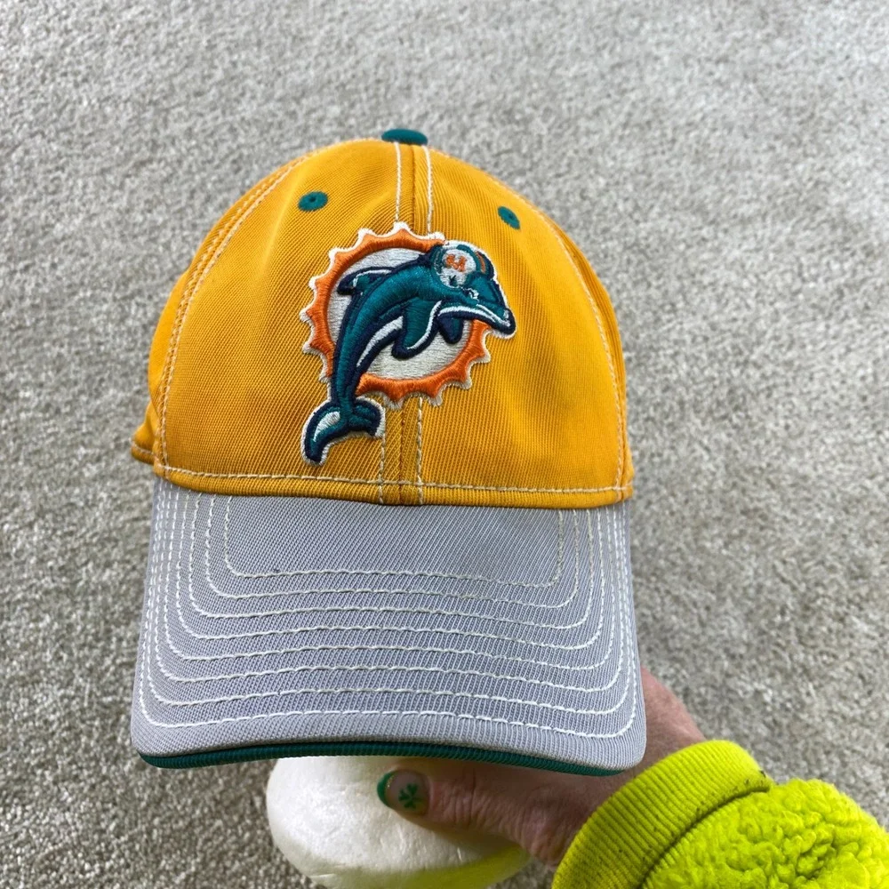 Reebok Miami‎ Dolphins Hat Mens OSFA Orange NFL Equipment Onfield Fitted Cap